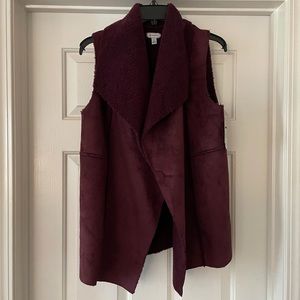 Women’s faux fur vest